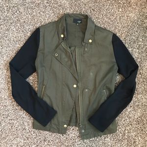 Olive Green Army Jacket w/Black Sleeves